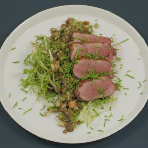Mehr über den Artikel erfahren Linsensalat mit Entenbrust | Endiviensalat