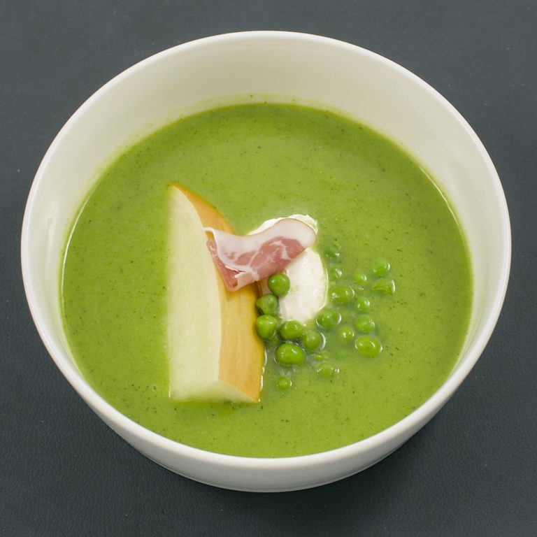 Read more about the article Erbsen-Melonen-Suppe