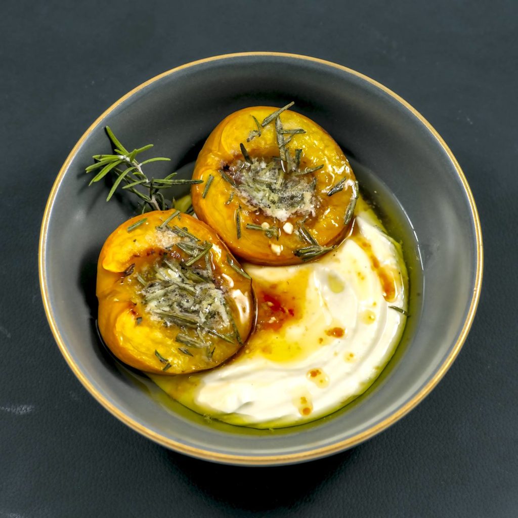 Aprikose | griechischer Joghurt | Rosmarin - Entdecke die Welt von Paul ...