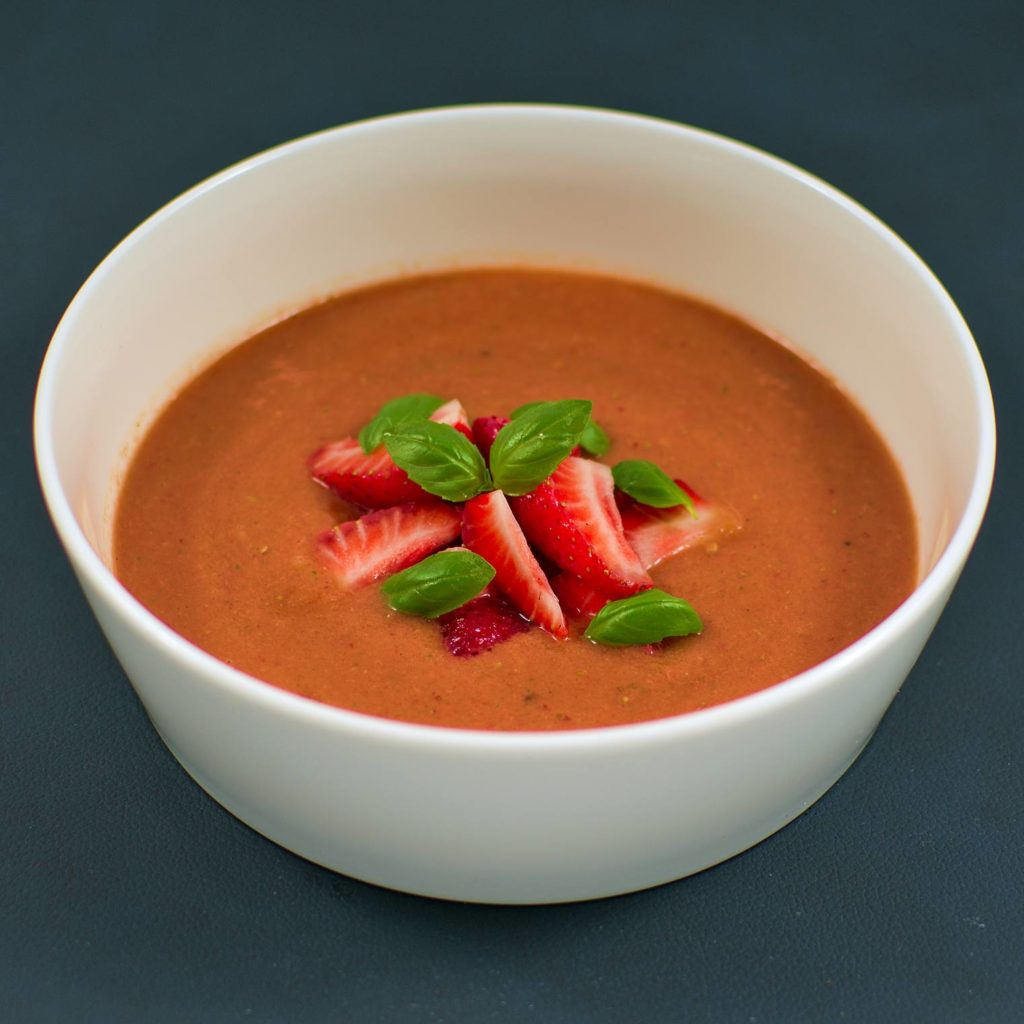 Erdbeer-Tomaten-Gazpacho